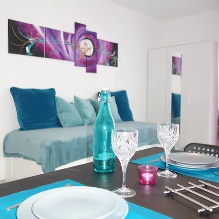 Studio Recent, Jardin Privatif, Piscine, Au Calme Apartment